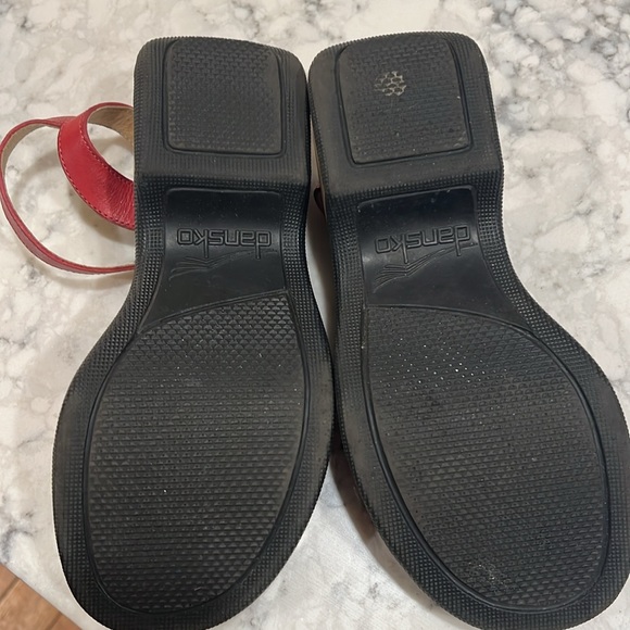 Dansko Vintage platform Sandals - Picture 7 of 9